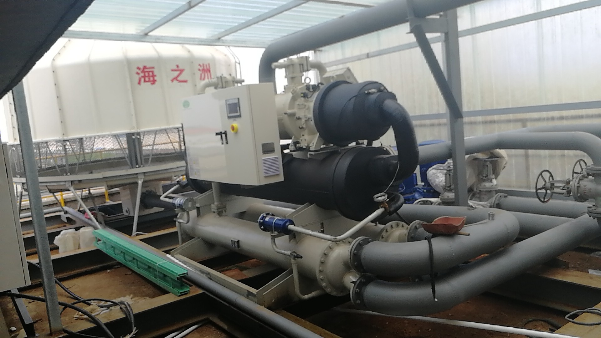 中央空调水机铜管冻裂的原因